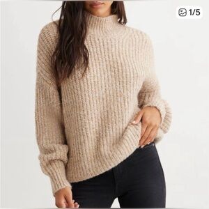 NWT Dynamite Pull Oversized Knit Sweater